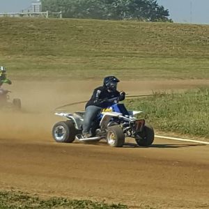 Meet your Posher, Hunter